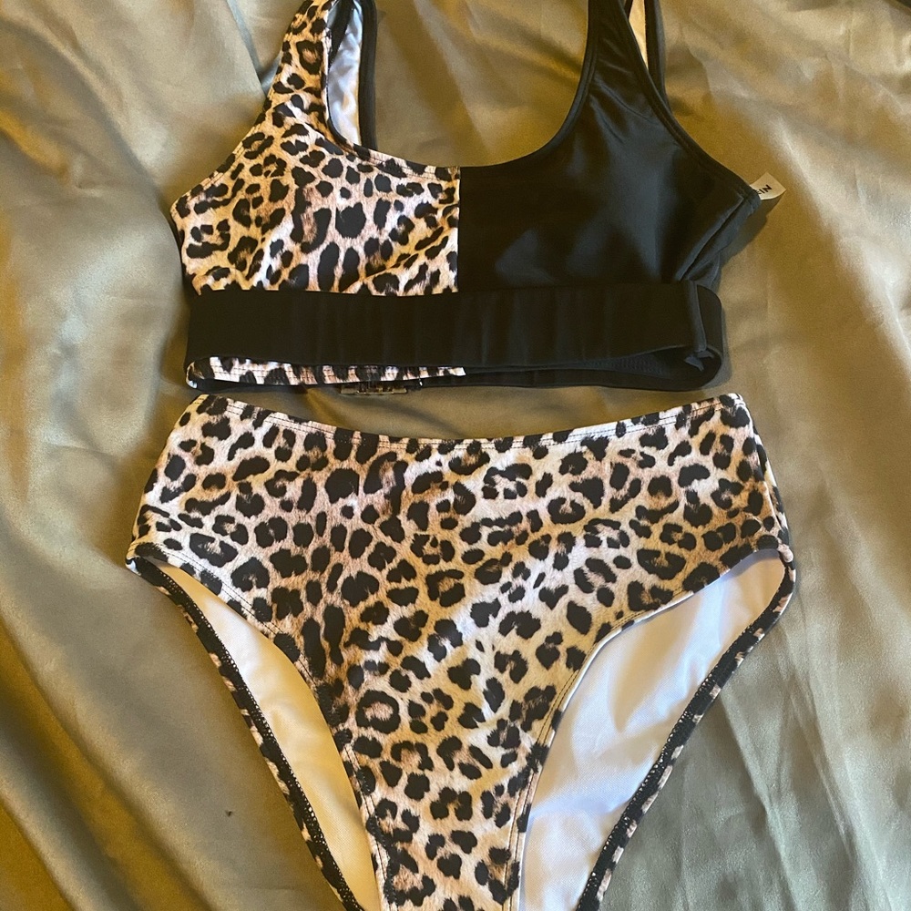 Swim suite
